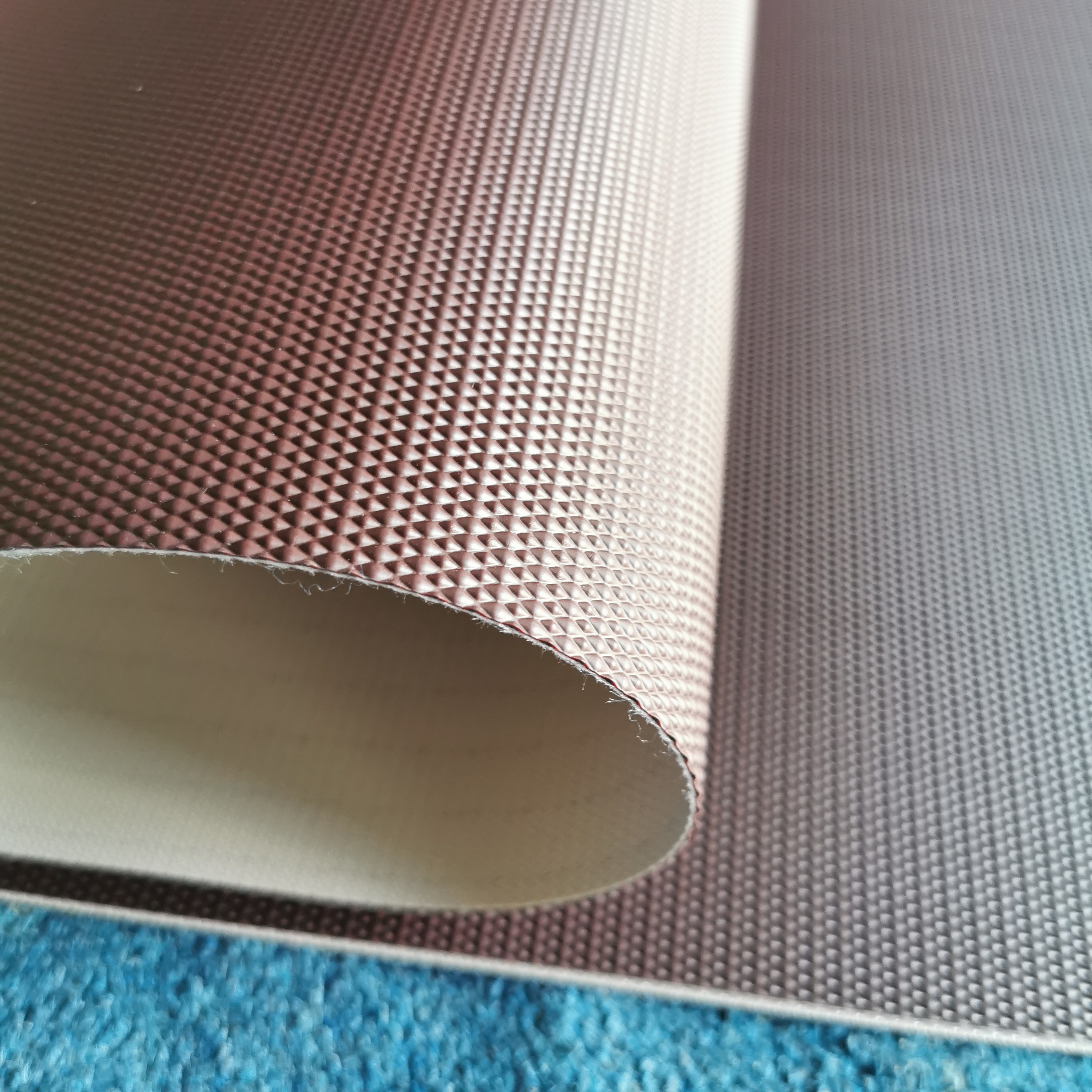 QIANYUE生产封切热收缩包装机输送带进口Habasit咖啡色蛇皮纹PU输送带